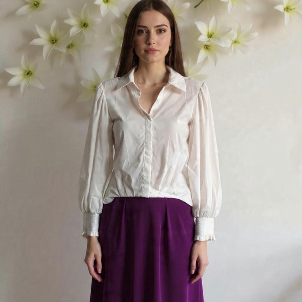 XL🌸Simons White Blouse with Elegant Sleeves